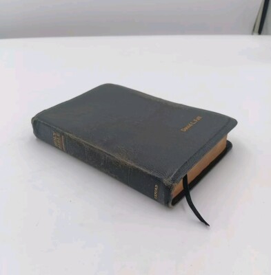 Antique Oxford Holy Bible Authorized NIV Concordance Chain Reference - Calf-image