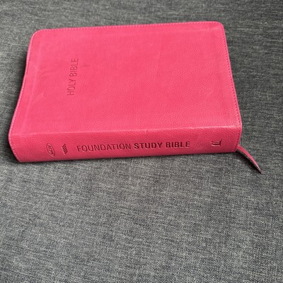 NKJV Foundation Study Bible Leather Soft Pink Red Letter Softcover Nelson-image