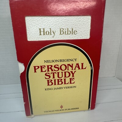 1970 Nelson Regency Bible King James Version White Bonded Leather 563W-image