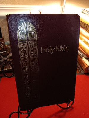 Holy Bible KJV Giant Print Regency Reference Concordance Red Letter 1990 Nelson-image