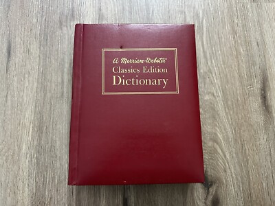 Vintage 1972 Webster's Seventh New Collegiate Classics Dictionary Red Leather-image