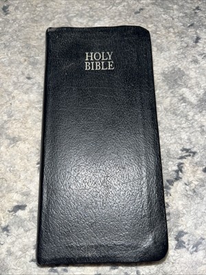 Holy Bible by Thomas Nelson 27  (1994 Bonded Leather) Check Book Style-image