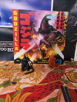 (COMPLETE) Funko Godzilla Tokyo Clash Strategy Game With Keychains-image