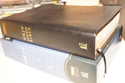 NKJV NEW KING JAMES Study Bible 2nd Ed Thomas Nelson 2007 Leather Bound & CD-ROM-image