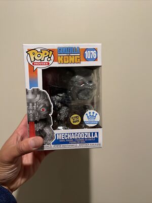MECHAGODZILLA (GLOW) GODZILLA VS KONG FUNKO POP SHOP EXCLUSIVE-image