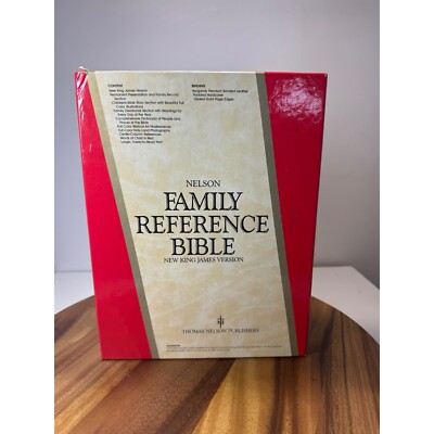 Nelson Family Reference Bible New King James Version Burgundy Gold Edges-image