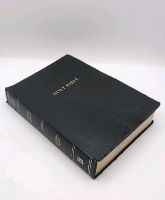 KJV Super Giant Print Reference Bible, Black Simulated Leather by Holman-image