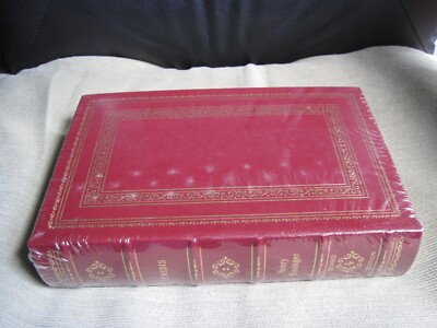 Dr. HENRY KISSINGER SIGNED - CRISIS - EASTON PRESS LEATHER NOBEL PRIZE SEALED-image